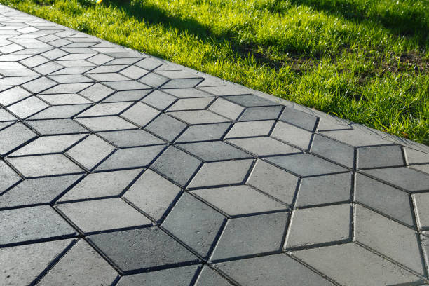 Best Driveway Paving Company  in Mariposa, CA
